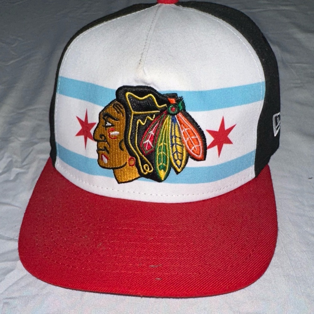 Chicago Blackhawks New Era Snapback Hat Chicago Flag NHL